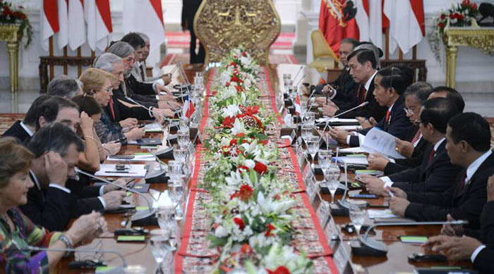 Pertemuan delegasi Indonesia dengan Cile mempererat hubungan ekonomi serta politik kedua negara.