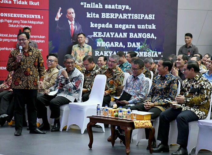 Para pelaku pasar modal yang hadir dalam Dialog Ekonomi  juga memberikan masukan kepada Pemerintah agar  kemampuan ekonomi Indonesia kian meningkat.