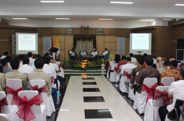 Reuni Akbar alumni Sekolah Vokasi (SV) UGM merupakan kegiatan yang baru pertama kali diselenggarakan sejak keberadaan SV UGM pada 2009 (Foto Taufiq Hakim/KAGAMA)