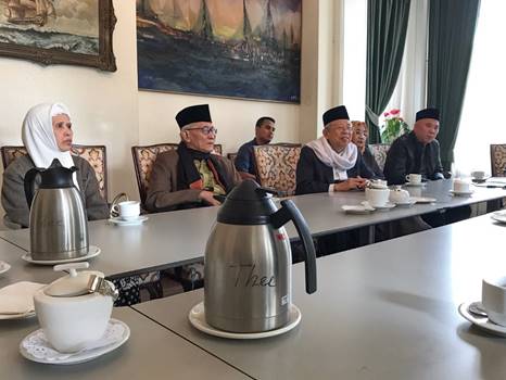 Ketua MUI KH Maruf Amin beserta rombongan melakukan kunjungan ke Belanda untuk menyosialisasikan Islam Nusantara.