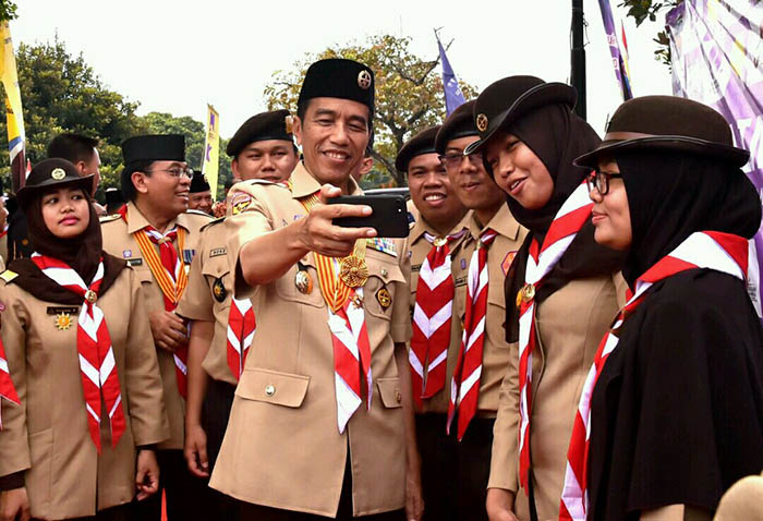 Presiden Joko Widodo menitipkan pesan kepada segenap anggota gerakan Pramuka di seluruh penjuru Tanah Air bahwa Pramuka Indonesia adalah manusia Pancasila. Pegang teguh Pancasila dan Bhinneka Tunggal Ika-nya demi kejayaan Negara Kesatuan Republik Indonesia.