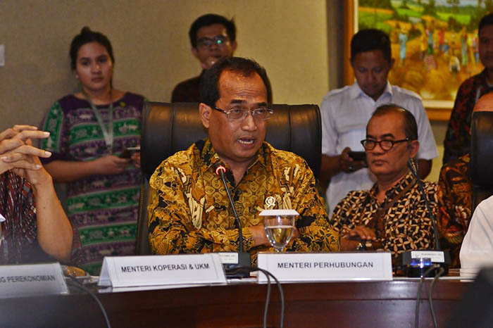 Menteri Perhubungan Budi Karya Sumadi mengungkapkan  pembangunan infrastruktur transpotasi sudah konsisten dilakukan Kementerian Perhubungan.