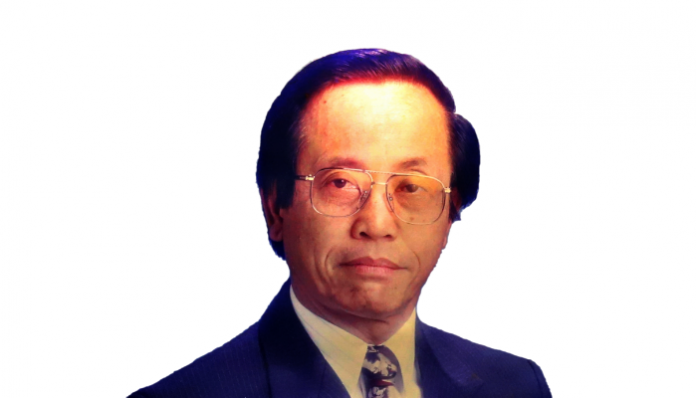 Prof. Dr. Nopirin, M.A (Guru Besar Dep Ilmu Ekonomi, Dekan FE UGM Periode 1994-2001). Foto: FEB UGM