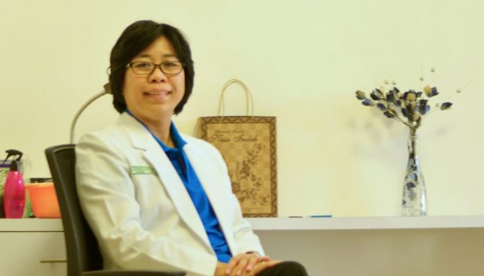 Alumnus Pascasarjana Epidemologi Klinik UGM ini menceritakan pengalamannya sebagai nursepreneur. Foto: Lotus Care