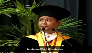 Sambutan Wakil Wisudawan oleh Aulia Nusantara, lulusan Doktor tersingkat dengan IPK 4.00 dari Program Studi Ilmu Pertanian Fakultas Pertanian. (Foto: Humas UGM)