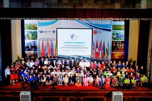 Acara yang mengangkat tema besar “Commitments and Actions Towards the Prosperous ASEAN Community” ini diikuti oleh 23 universitas yang terbagi dalam 9 anggota negara ASEAN. (Foto: Dok. Agus Setiawan)