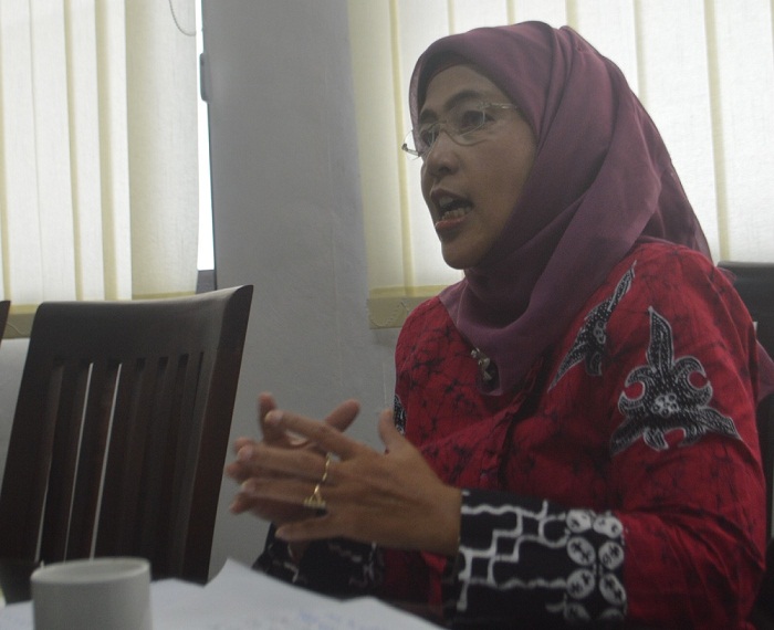 Pakar Politik Timur Tengah UGM Dr. Siti Mutiah Setiawati. (Foto: Dok Humas UGM)