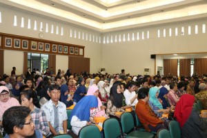 Antusiasme Mahasiswa dalam kuliah umum bertajuk Indonesia Menuju Lumbung Pangan Dunia 2045