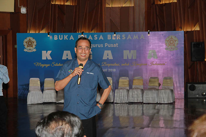 Ketua Harian PP KAGAMA Budi Karya Sumadi meminta anggota KAGAMA aktif memberikan manfaat bagi masyarakat. Fajar/KAGAMA