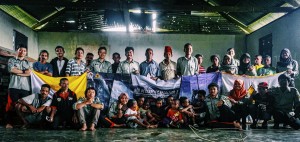 Dalam kegiatan bertajuk "7 Summits Unique of Indonesia Archipelago", mereka melakukan penelitian terhadap lingkungan biotik dan abiotik, serta budaya masyarakat setempat.(Foto: Dok. Humas UGM)