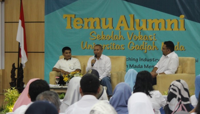 Talk Show Alumni Sekolah Vokasi UGM.(Foto: Taufiq)