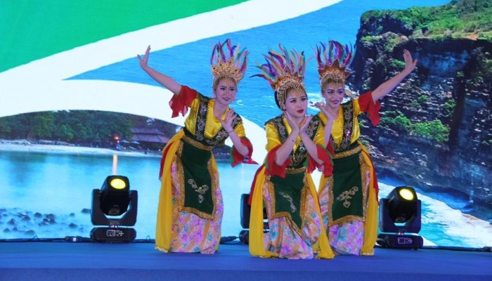 Penampilan Seni pada kegiatan Business Gathering Wonderful Indonesia.(Foto: KBRI Beijing)