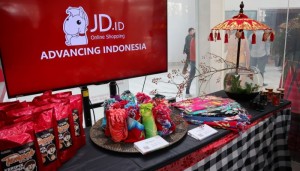 Tampilan Produk Indonesia dalam Physical Cross border Online Store JD.ID.(Foto: KBRI Beijing)