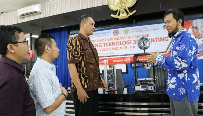 50 Guru SMK se-Indonesia Ikuti Pelatihan 3D Printing di UGM.(Foto: Humas UGM)