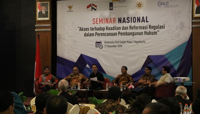 Seminar Nasional Akses Terhadap Keadilan dan Reformasi Regulasi dalam Perencanaan Pembangunan Hukum.(Foto: Humas UGM)