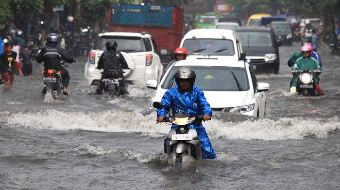 Banjir.(Foto: Tribun Jabar)