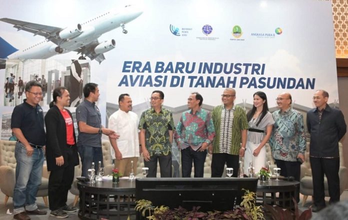 Focus Group Discussion berjudul ‘Era Baru Industri Aviasi di Tanah Pasundan’ yang digelar Komunitas Masyarakat Pecinta Aviasi memprediksi Bandara Kertajati akan mendorong pertumbuhan ekonomi dan pusat pariwisata baru di Provinsi Jawa Barat. Foto : Kemenhub