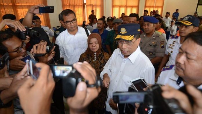 Menteri Perhubungan Budi Karya Sumadi berharap dengan beroperasinya Pelabuhan Patimban dapat mengefisienkan biaya ekspor produk Indonesia ke luar negeri salah satunya produk otomotif. Foto : Kemenhub