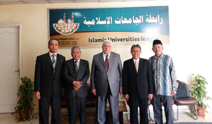 Kunjungan Rektor UGM di Liga Universitas Islam, Kairo, Mesir. Foto: Istimewa