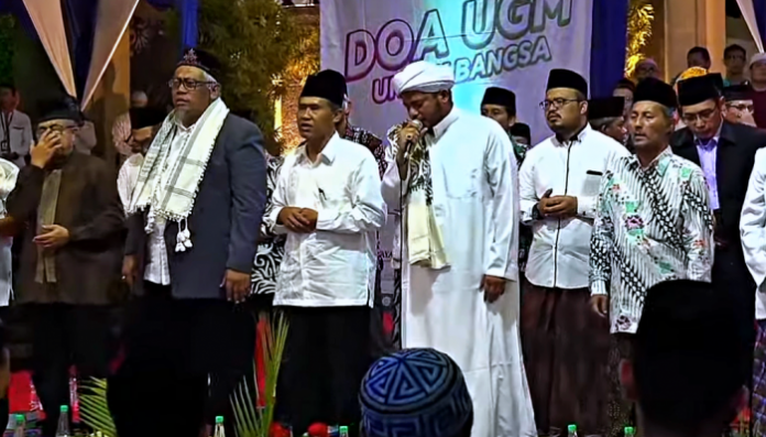 Rektor UGM, Prof. Panut Mulyono menjelaskan motif di balik acara Doa UGM untuk Bangsa. Foto: Istimewa