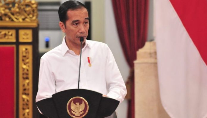 Presiden Joko Widodo meminta jajarannya untuk membuat terobosan baru yang bisa dirasakan manfaatnya secara langsung oleh masyarakat. Foto: Setkab
