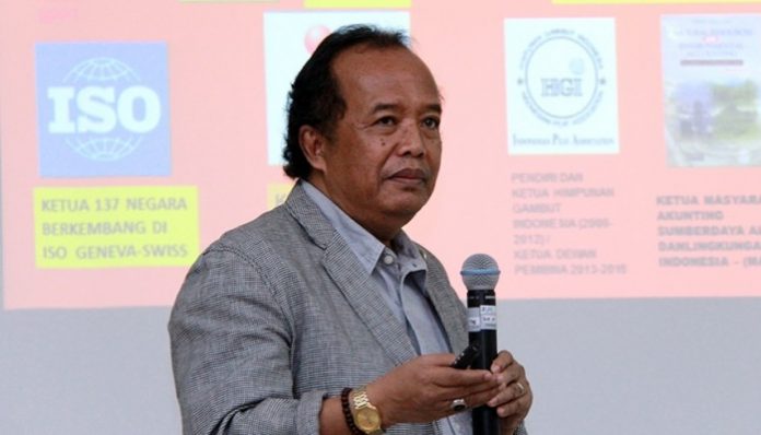 Ketua Dewan Riset Nasional jebolan UGM, Dr. Bambang Setiadi, IPU, berbagi rahasia Jepang yang unggul dalam inovasi makanan lokal. Foto: Biskom
