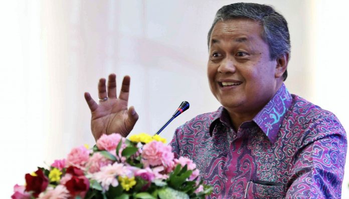 Ketua KAFEGAMA sekaligus Gubernur Bank Indonesia, Perry Warjiyo, menyampaikan 5 langkah penting untuk mengatasi dampak Covid-19 di dunia usaha dan perbankan. Foto: tandaseru