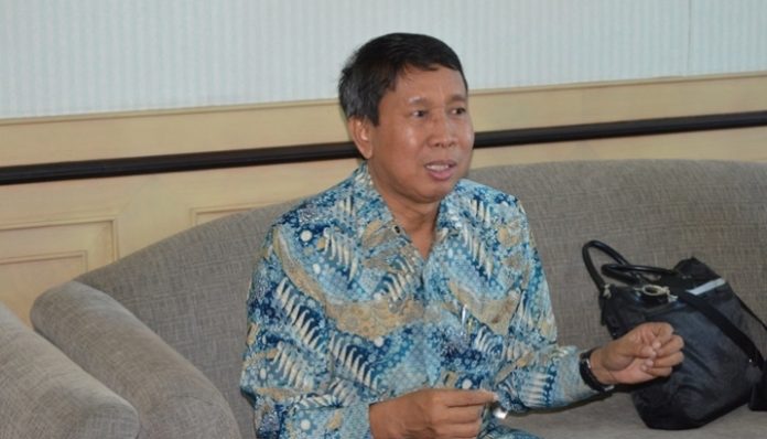 Dosen Hubungan Internasional UGM, Dafri Agussalim, menilai UKM di Indonesia punya peran strategis dalam pembangunan ekonomi di tingkat ASEAN. Foto: Humas UGM